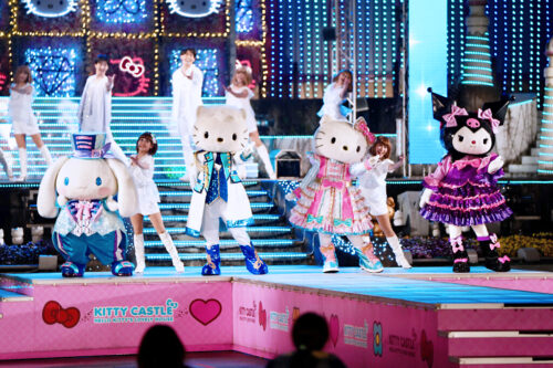 キティのソロも圧巻！大迫力のキャッスルショー「ハーモニーランド 30