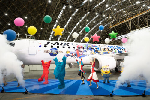 Usjキャラクターが飛行機に 特別塗装機 Jal ユニバーサル スタジオ ジャパン ジェット 国内線に就航 ガジェット通信 Getnews
