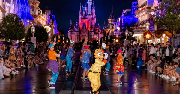 パワーライン マックスも登場 Wdw ミッキーのノット ソー スケアリー ハロウィーン パーティー 開催 あとなびマガジン