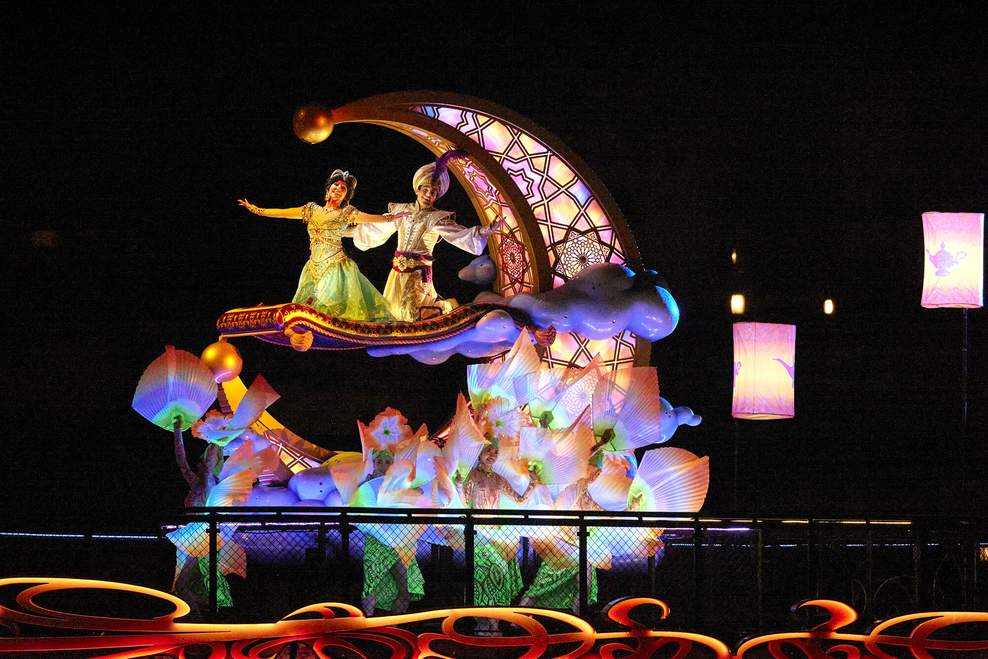 【写真】東京ディズニーシー「ビリーヴ!〜シー・オブ・ドリームス〜」座談会 Part3|あとなびマガジン