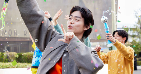 USJ 限定 菅田将暉 コラボ スマートフォンポーチ ウッディウッド