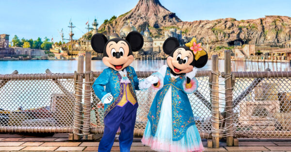ディズニー ファンタジースプリングス　ミッキー ミニー ピンクネクタイ ドリーミング・オブ・ファンタジースプリングス、ミッキーと