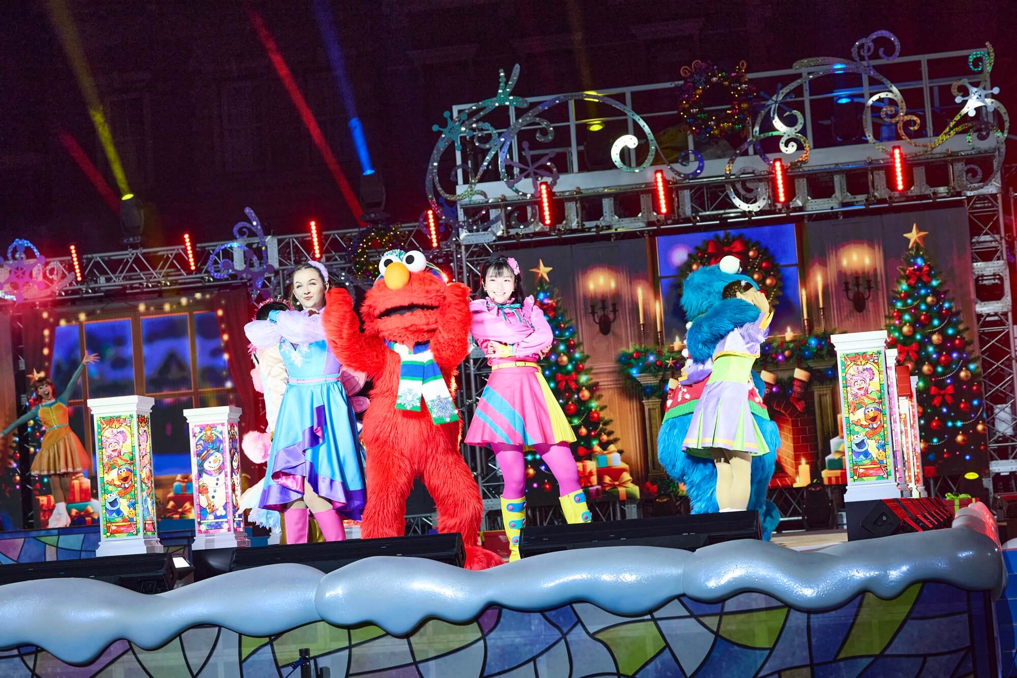 USJクリスマスが“熱狂”から“幸せ”へ大幅リニューアル 担当者「新しい