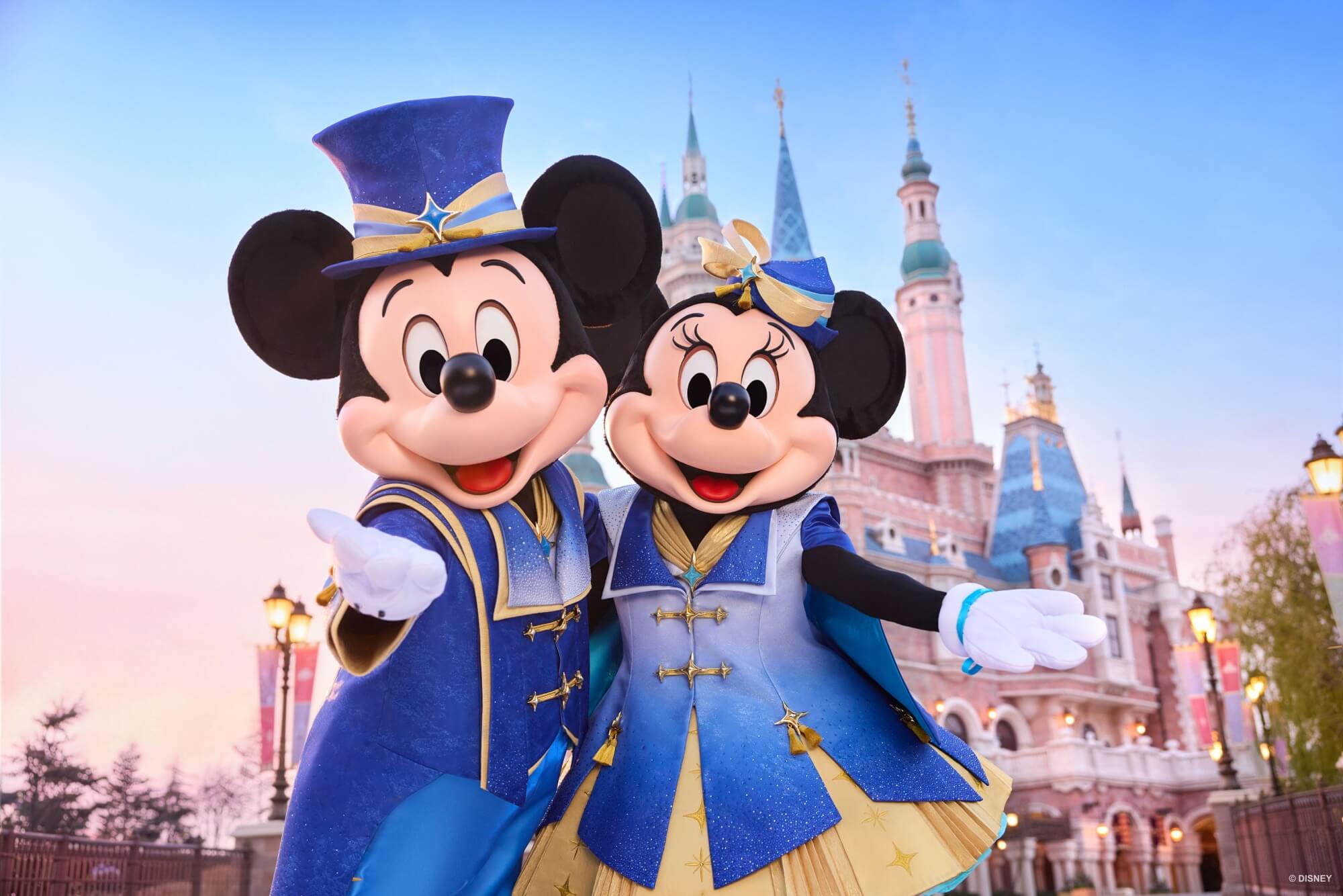 上海ディズニーランド10周年 新キャッスルショーやダッフィーのプレ