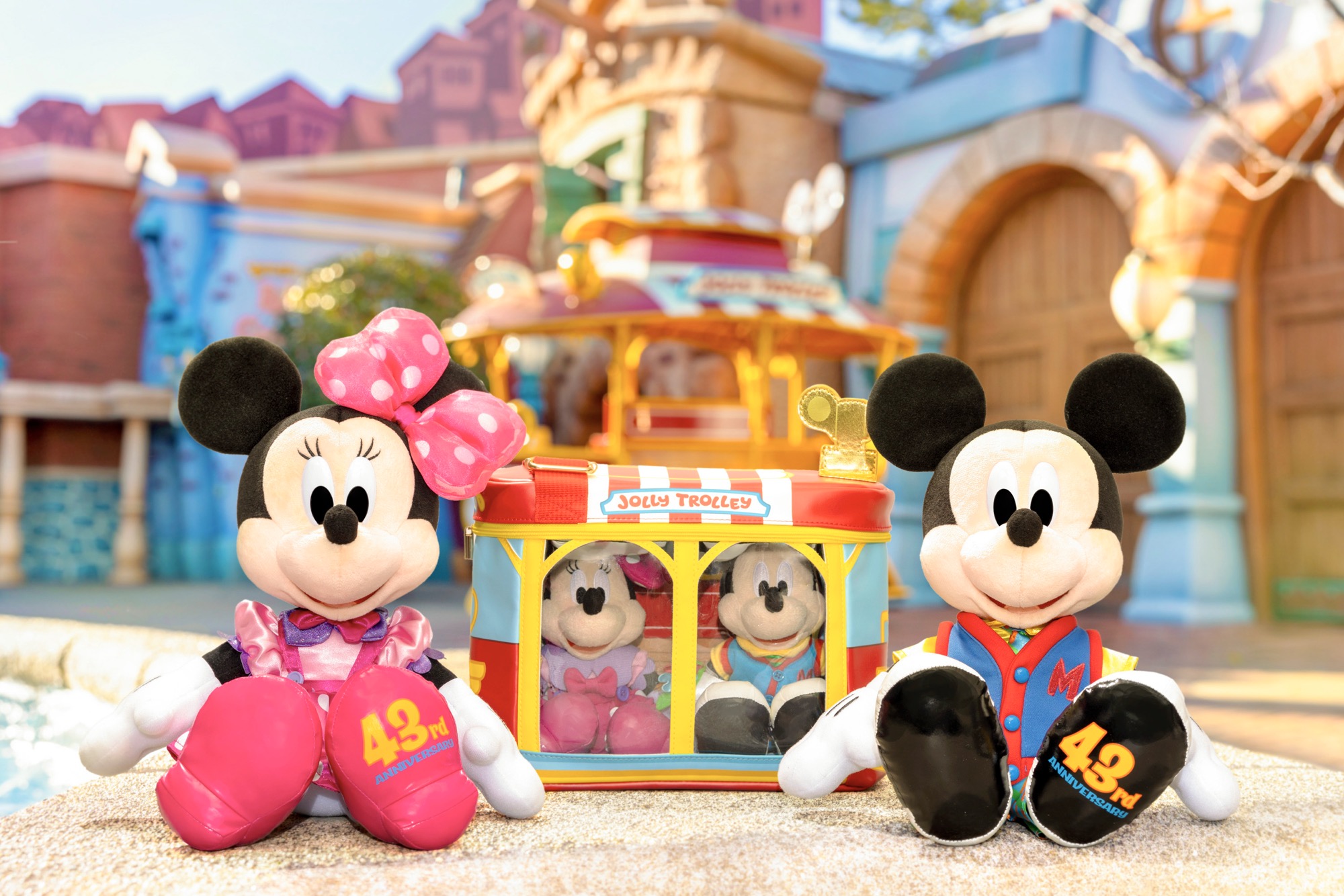 東京ディズニーランド開園記念！ 幻の非売品！！！金額交渉OK！ 東京ディズニーランド開園43周年 アニバーサリー当日に記念グッズを