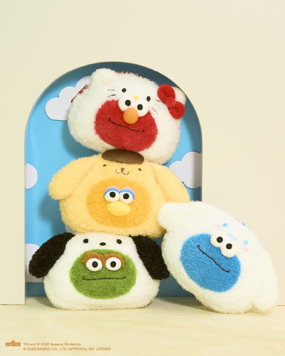 エルモがキティになりきり セサミ×サンリオ第2弾コラボグッズ