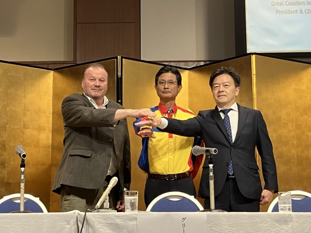 写真】グリーンランド新型コースター「ハイブリッドコースター海神